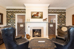3 Kings, Hot Tub, Bourbon Trail, Horse Themed Stay